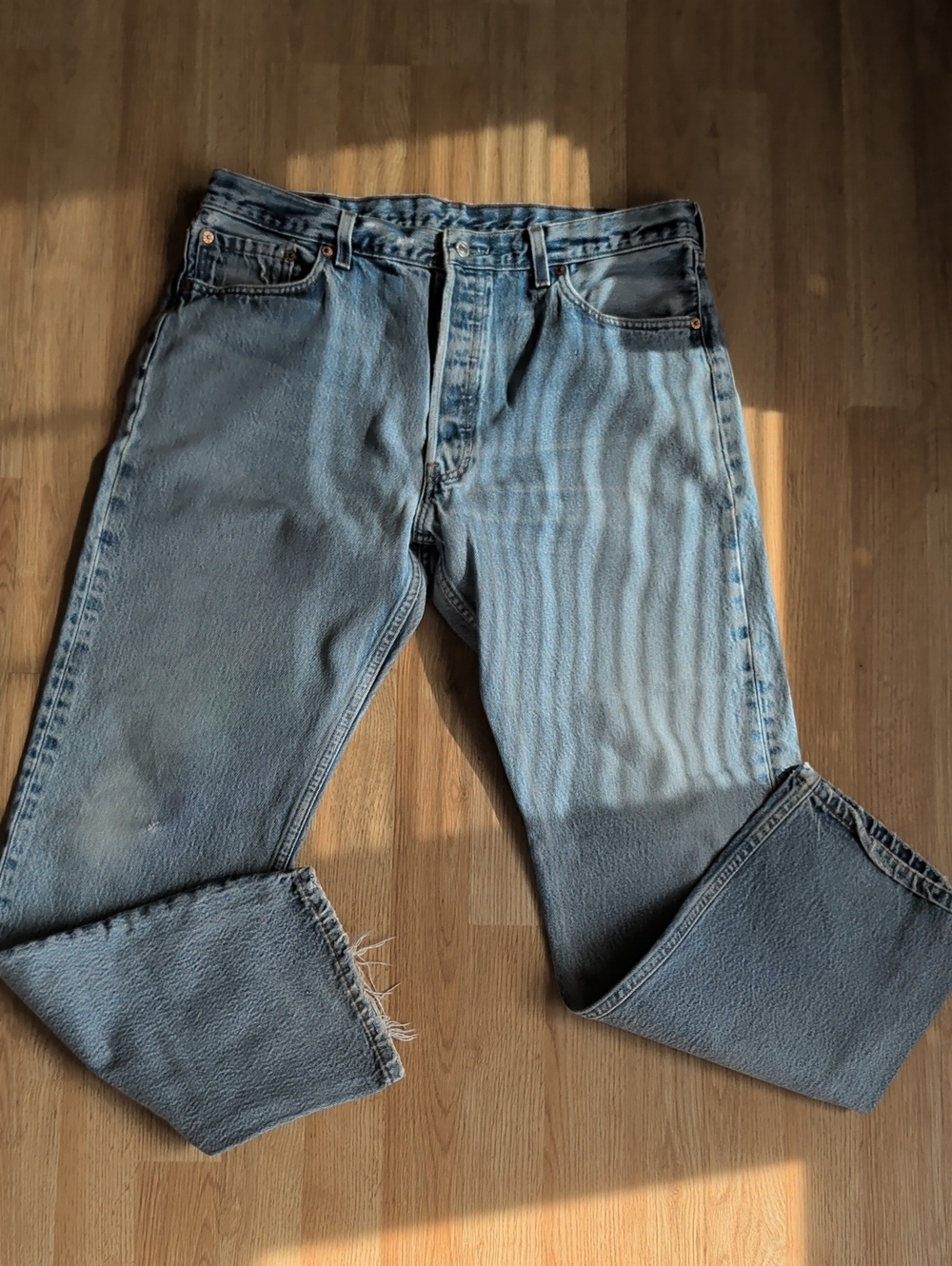 Levis 501xx 38x34 - Picture 5 of 8